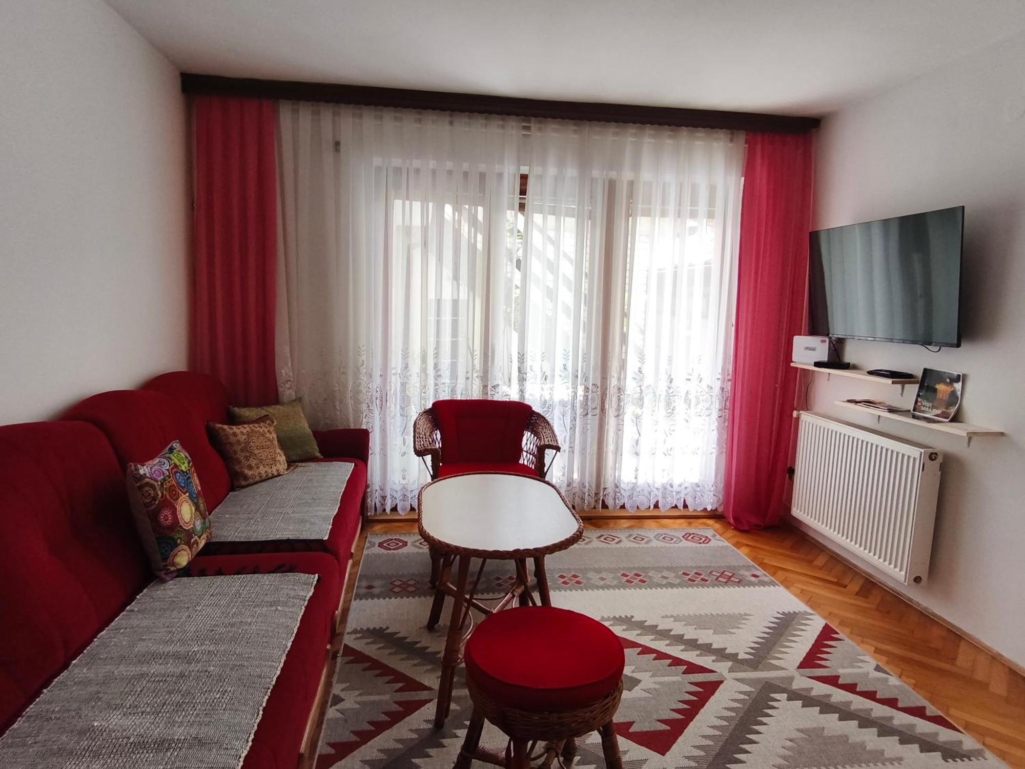Yasmin Appartement SJJ Buitenkant foto